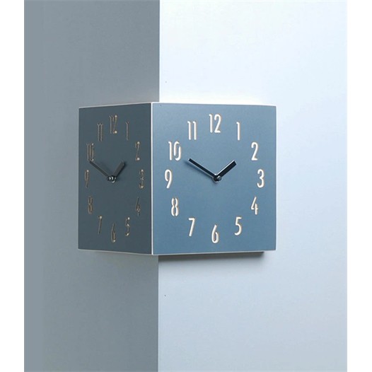 コーナー掛け時計