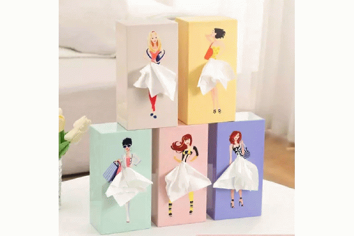 フライングスカートティッシュケース